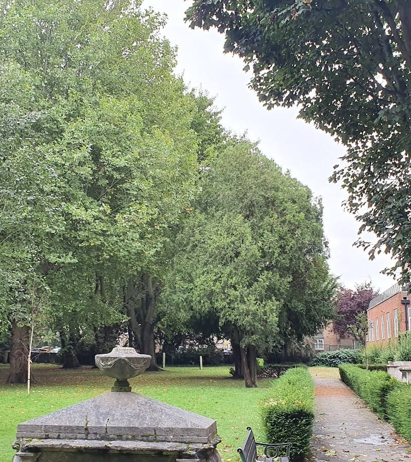 Putney Old Burial Ground — Place photograph (2 of 3)