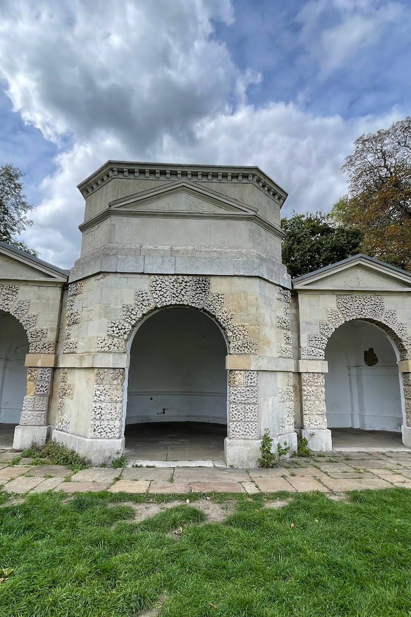 Queen Caroline’s Temple — Place photograph