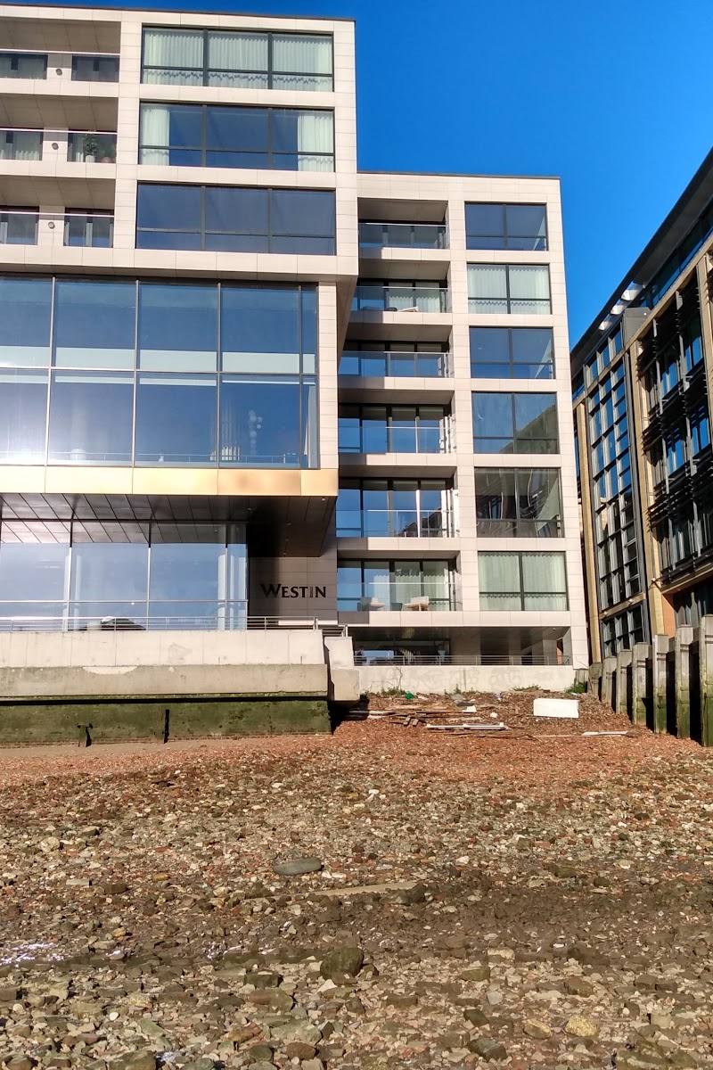 Queenhithe Dock and Wharf — Place photograph (1 of 3)