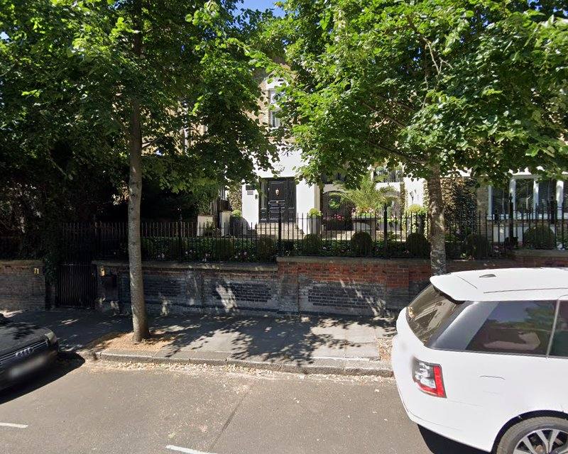 Sir Harold Gillies Blue Plaque — Source image