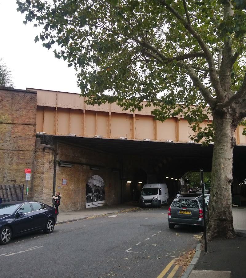 Site of Spa Road railway station — Place photograph