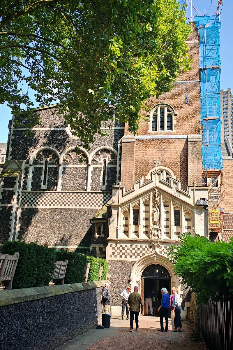 St Bartholomew's Gatehouse — Place photograph