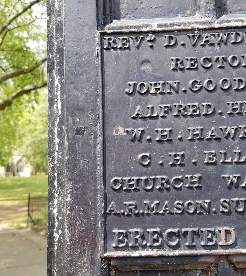 St Dunstan & All Saints Church — Place photograph (1 of 3)