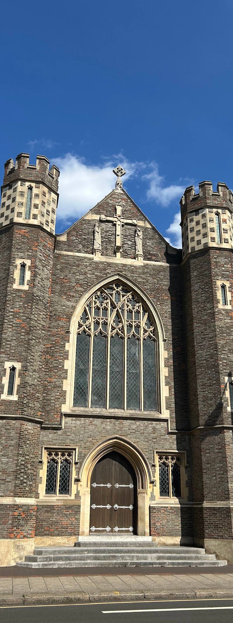 St Edward the Confessor RC Church, Golders Green — Place photograph (2 of 3)