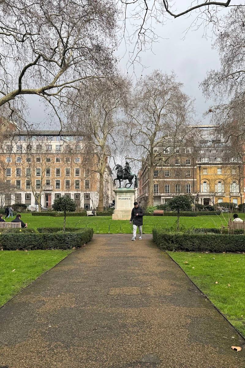 St James's Square Garden — Place photograph (2 of 3)