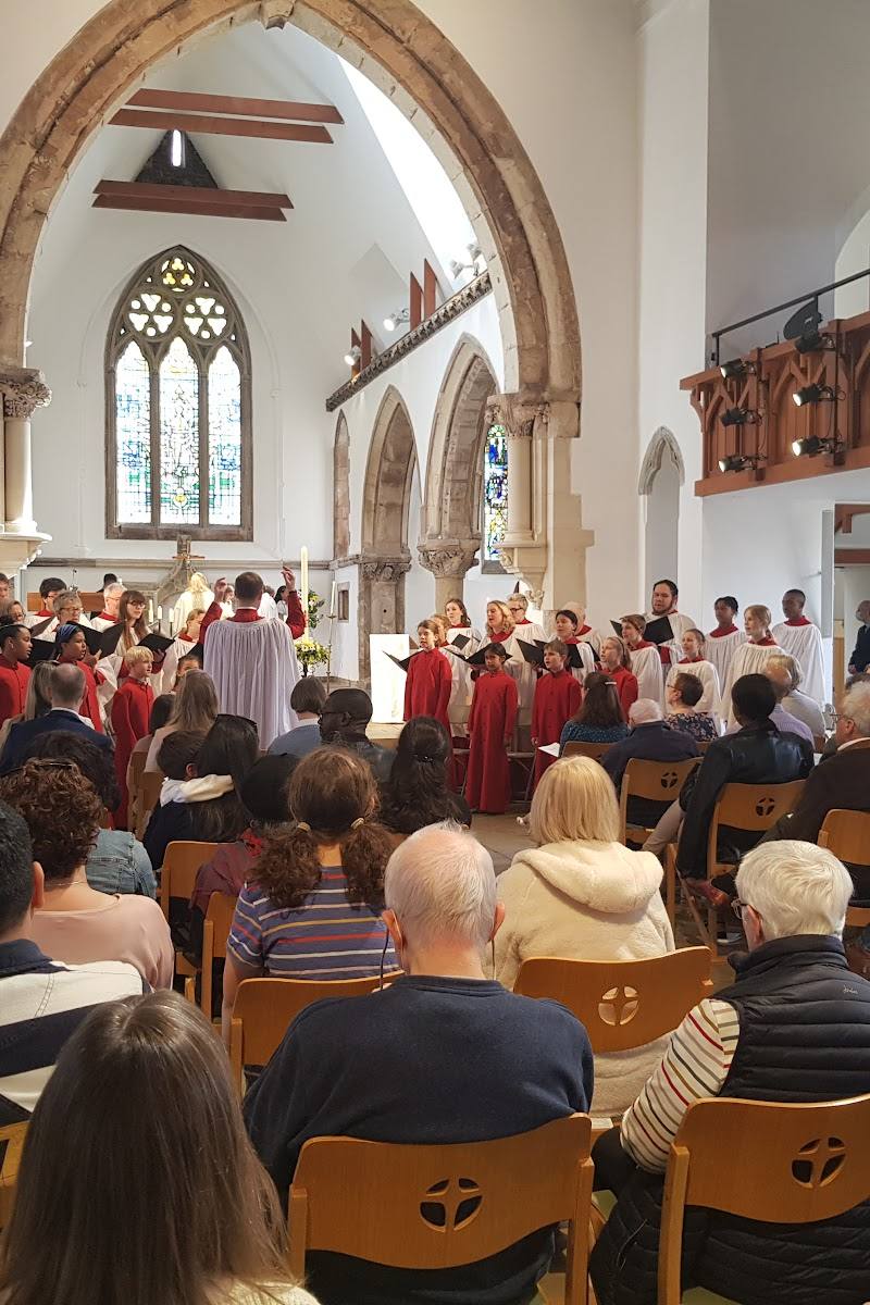 St Leonard’s Church, Streatham — Place photograph (2 of 3)