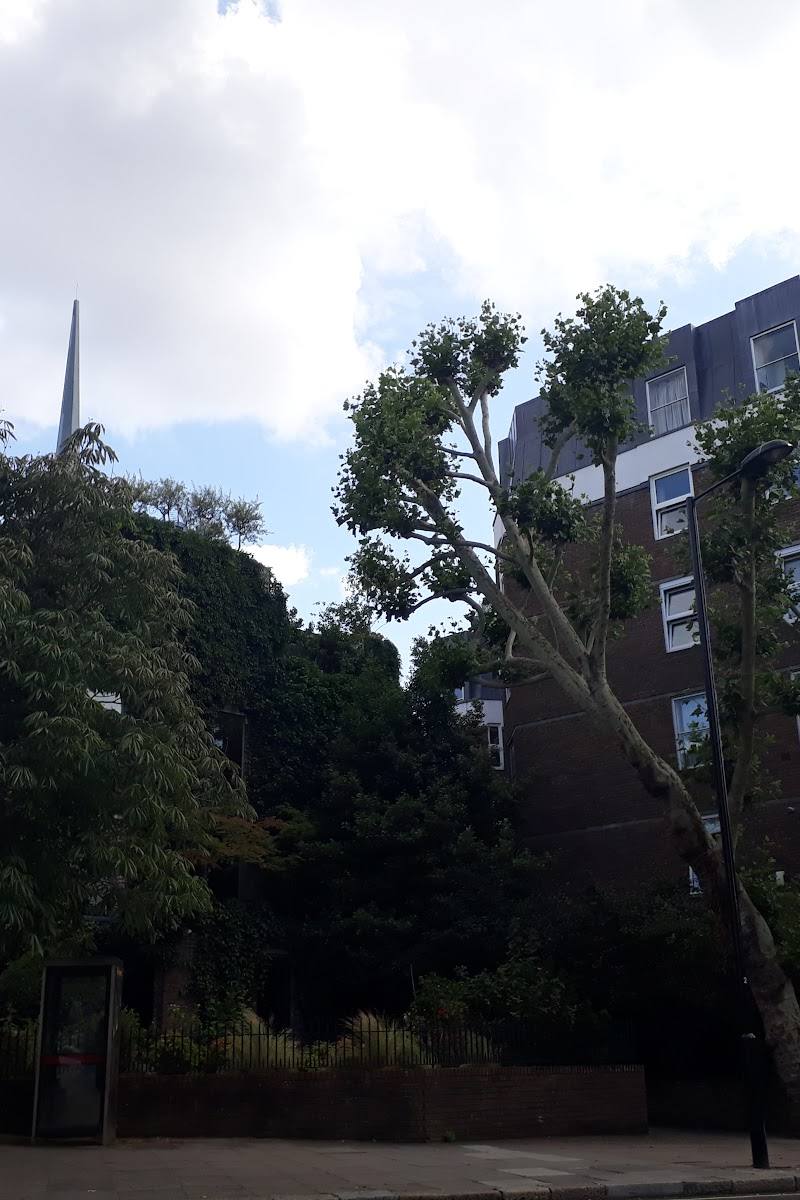 St Saviour’s Church, Warwick Avenue — Place photograph