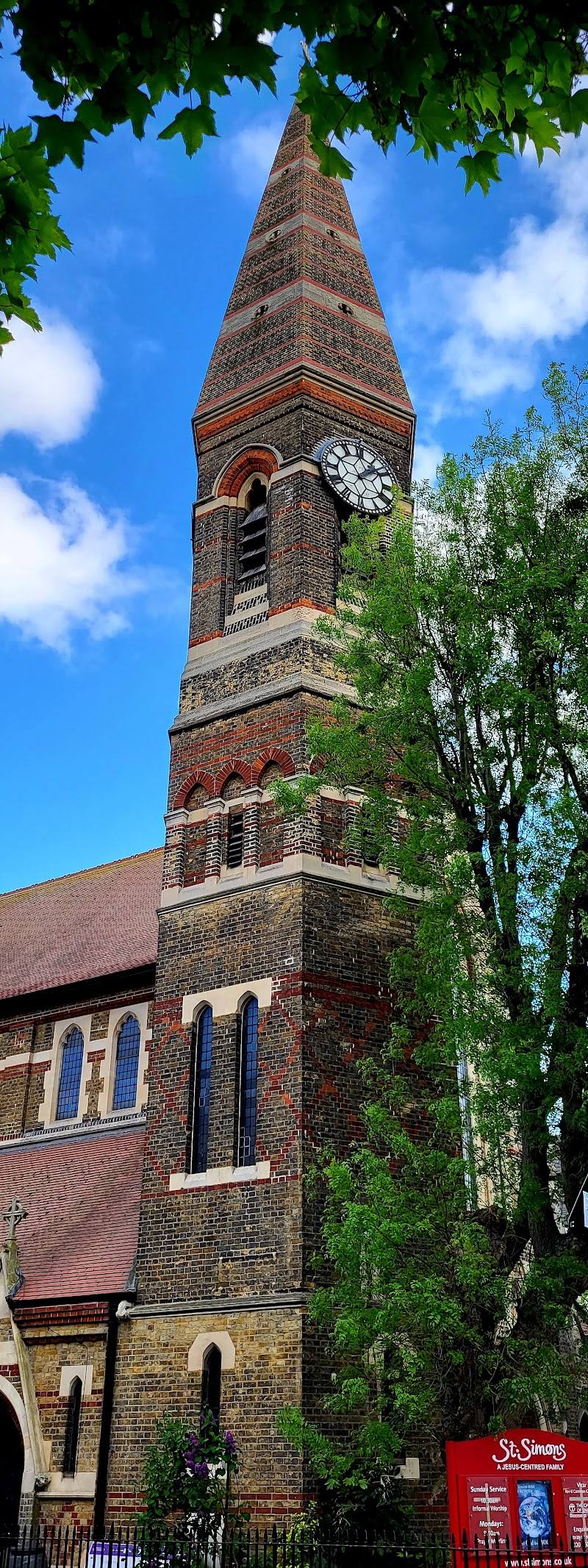 St Simon's Church, Shepherds Bush — Place photograph (2 of 3)