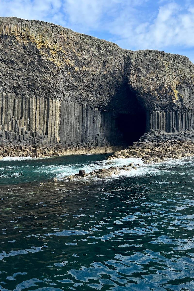 Staffa National Nature Reserve – Fingal’s Cave — Place photograph