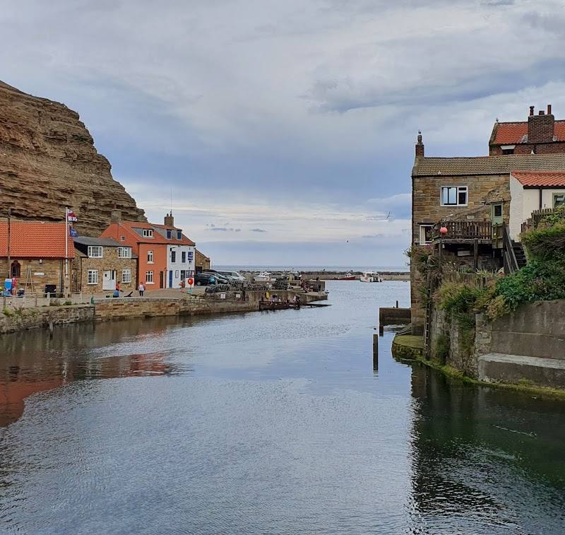 Staithes — Place photograph