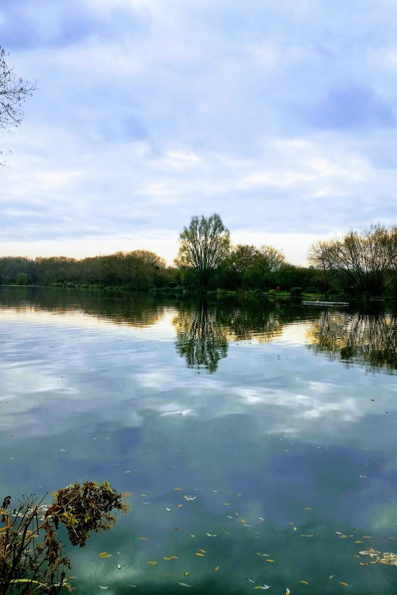 Stanborough Park Water Sports Centre