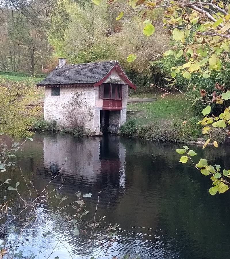 Woodchester Park House — Place photograph (3 of 3)