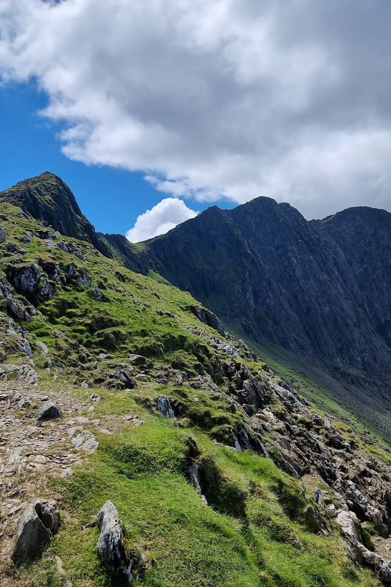 Y Lliwedd — Place photograph